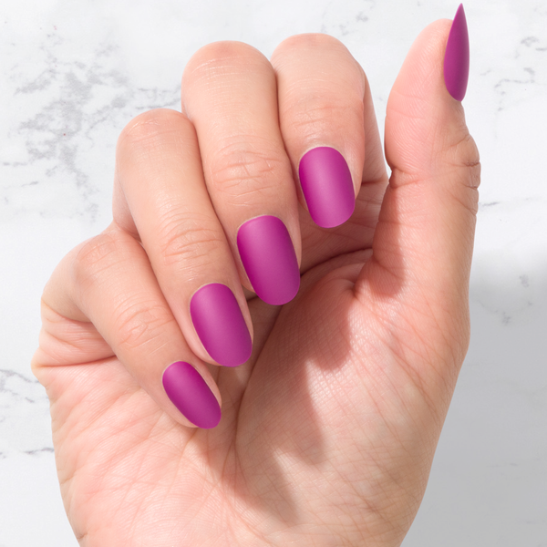 Sustainable Nails  - Aubergine - Oval