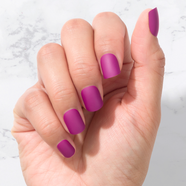 Sustainable Nails  - Aubergine - Square