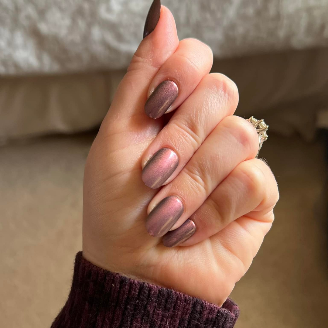 Chestnut Glazed - Oval Sustainable Nails