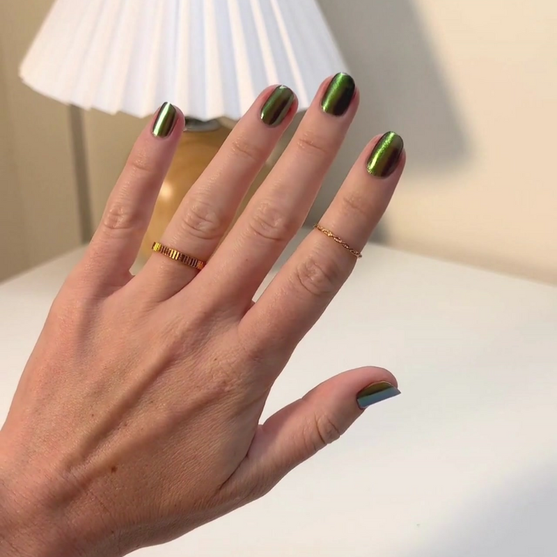 Jade - Metallic Nail Powder