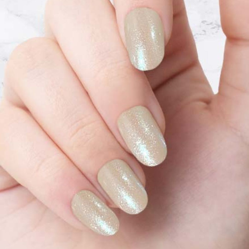 Chiffon Glazed - Oval Sustainable Nails studio product photo
